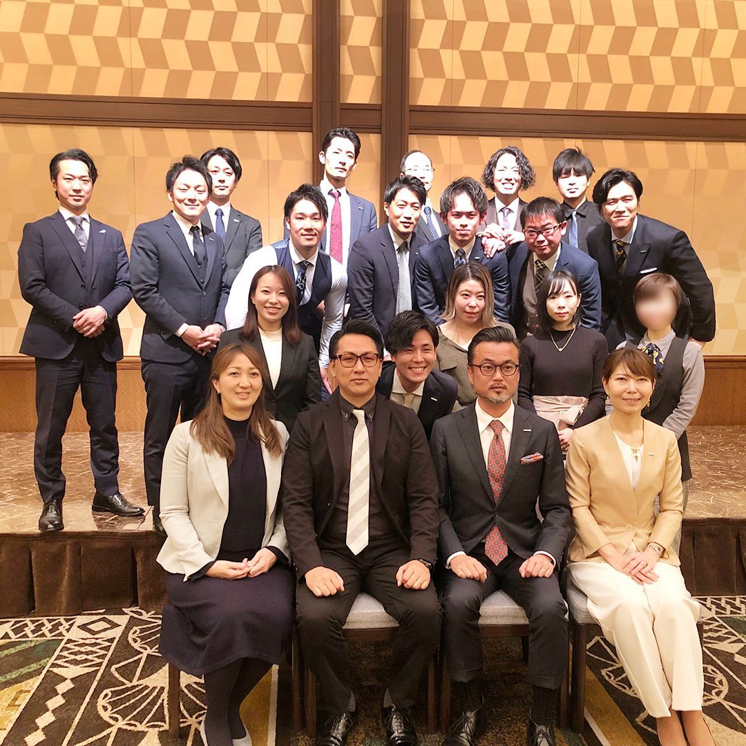 2021年 10周年記念&忘年会⠀
#落合豊 #岡崎仁美 #釜田晃利 #釜田聖子 #赤妻敬介 #中村祐介 #三橋秀行 #氏家佳大 #足立典彦 #田中達也 #小神野貴之 #小尾史也 #加藤祐太 #山口智博 #加藤拓 #髙田のぞみ #soma #國分 #青柳長毅⠀
#ストレイトライド #STRAIGHTRIDE #TOKYOリスタイル